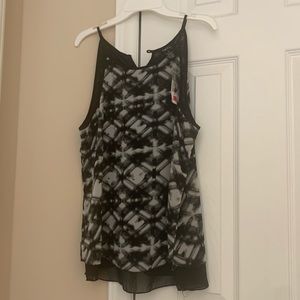 Rue 21 Women’s Silk Blouse Size Medium